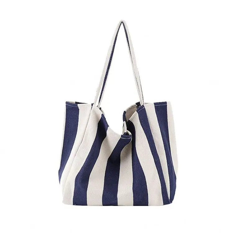 versatile-canvas-beach-bag (4)